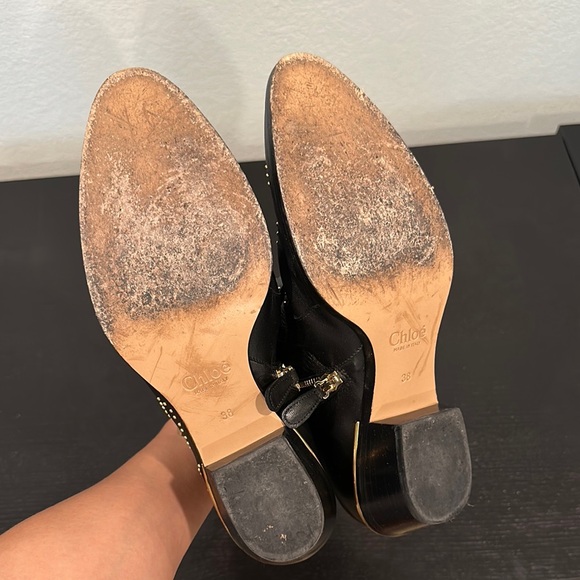 Chloe Susanna Studded Black/Gold Leather Ankle Boots - Size 38 - Picture 4 of 6